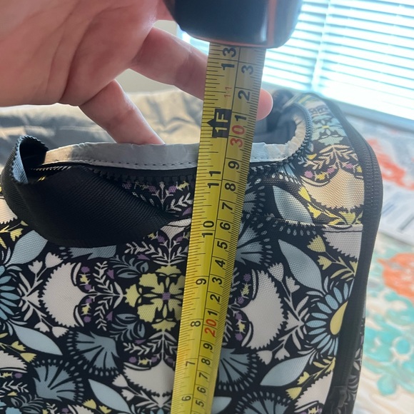 Vera Bradley duffel - Picture 3 of 7